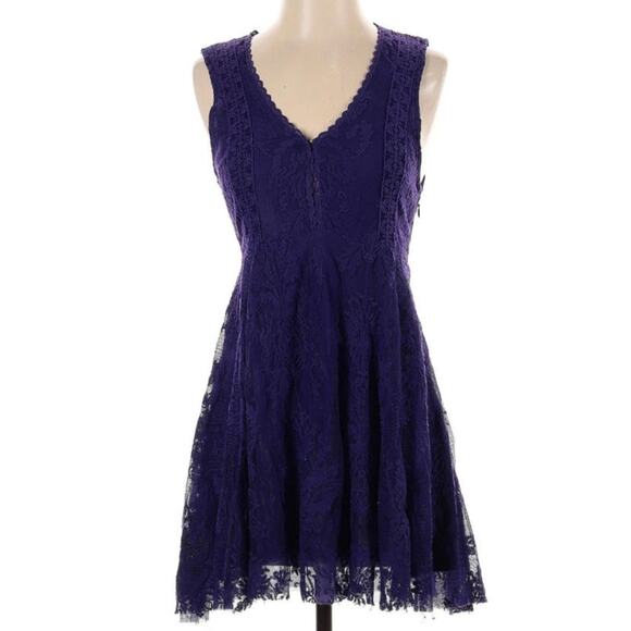 Free People Reign Over Me Size 0 Purple Brocade Damask Dress - Picture 2 of 6
